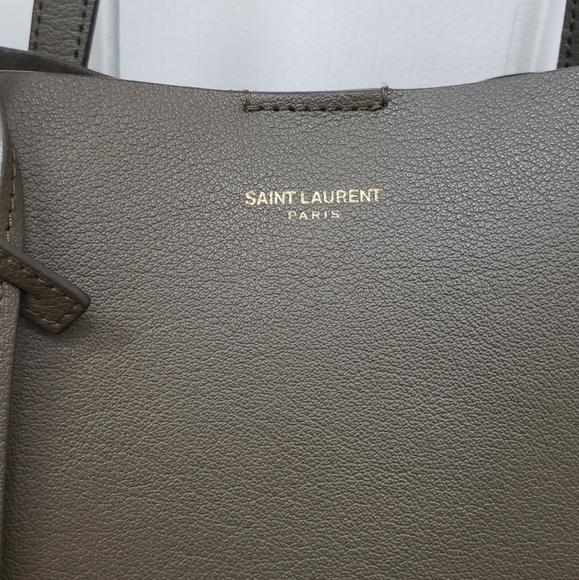 ***SOLD***Saint Laurent Large Leather Shopper Tote in Khaki - Picture 4 of 16